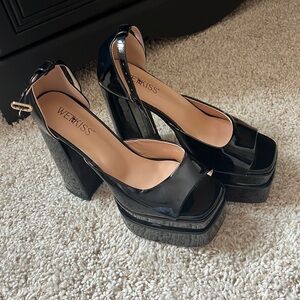 Black chunky heels